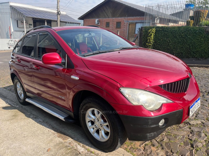 ACTYON 2.3 GL 4X2 16V 150CV GASOLINA 4P AUTOMÁTICO - 2011 - ESTâNCIA VELHA