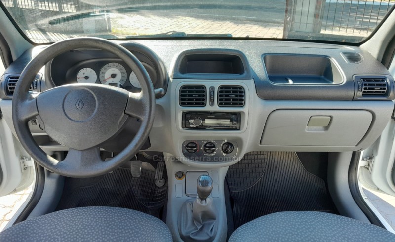 CLIO 1.0 CAMPUS 16V FLEX 4P MANUAL - 2011 - CAXIAS DO SUL