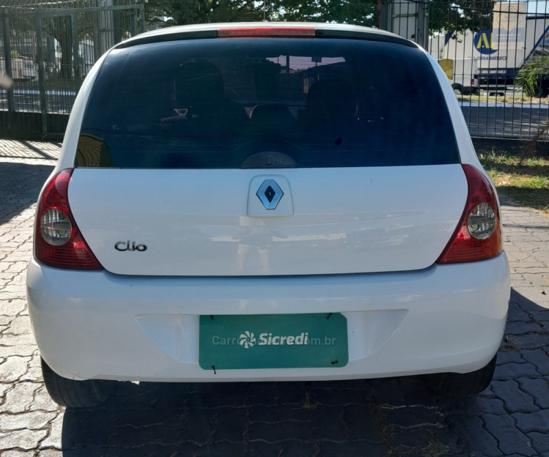 CLIO 1.0 CAMPUS 16V FLEX 4P MANUAL - 2011 - CAXIAS DO SUL