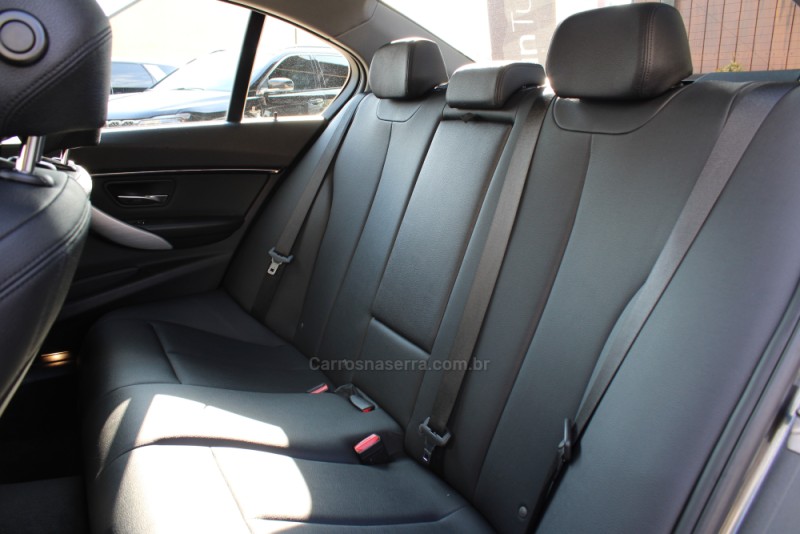 320I 2.0 16V TURBO ACTIVE FLEX 4P AUTOMÁTICO - 2016 - CAXIAS DO SUL