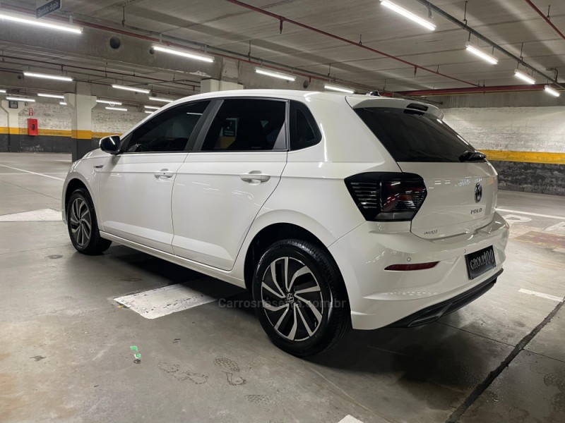 POLO 1.0 170 TSI 12V HIGHLINE FLEX 4P AUTOMÁTICO - 2024 - CAXIAS DO SUL