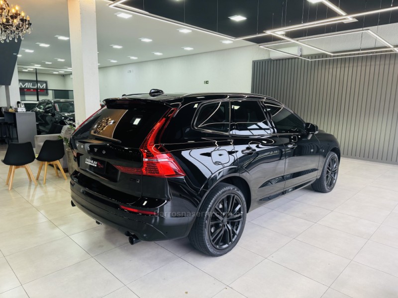 XC60 2.0 D5 MOMENTUM AWD DIESEL 4P AUTOMÁTICO - 2020 - DOIS IRMãOS
