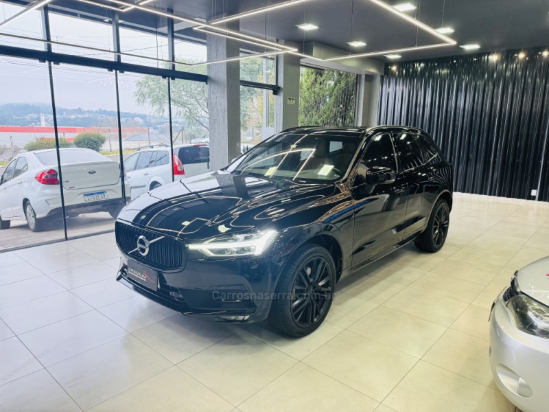 XC60 2.0 D5 MOMENTUM AWD DIESEL 4P AUTOMÁTICO - 2020 - DOIS IRMãOS