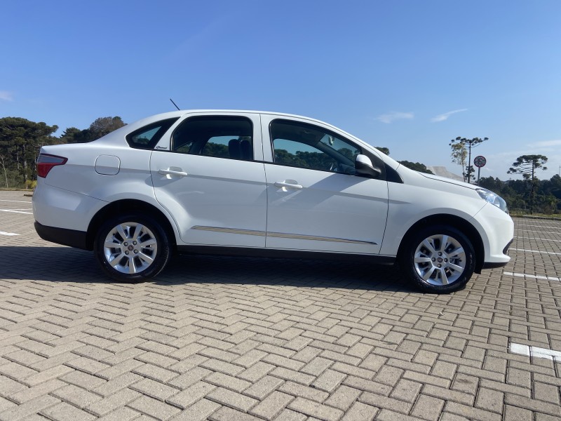 SIENA 1.4 MPI ELX ATTRACTIVE 8V FLEX 4P MANUAL - 2020 - CAXIAS DO SUL