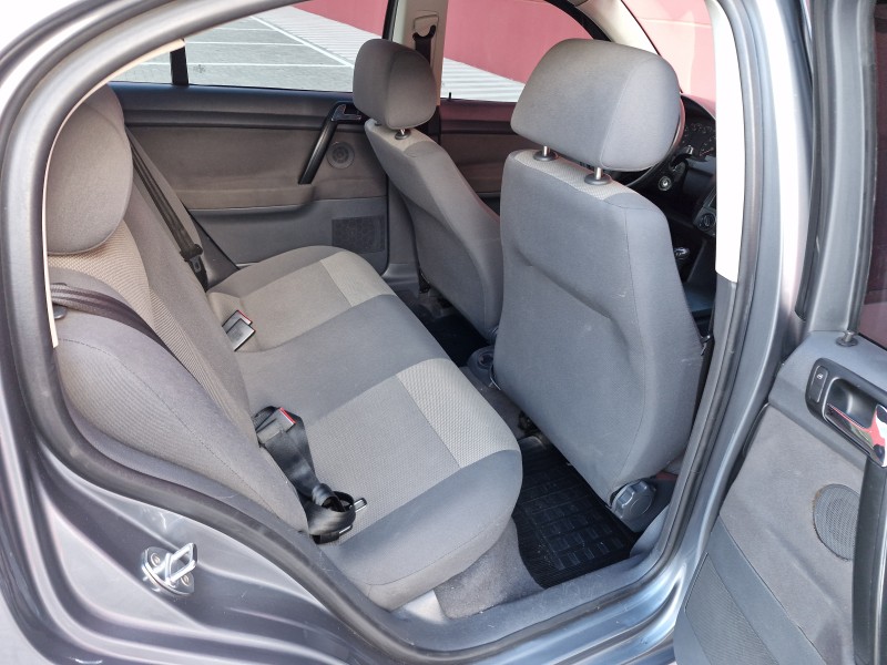 POLO SEDAN 1.6 MI 8V FLEX 4P MANUAL - 2008 - CAXIAS DO SUL