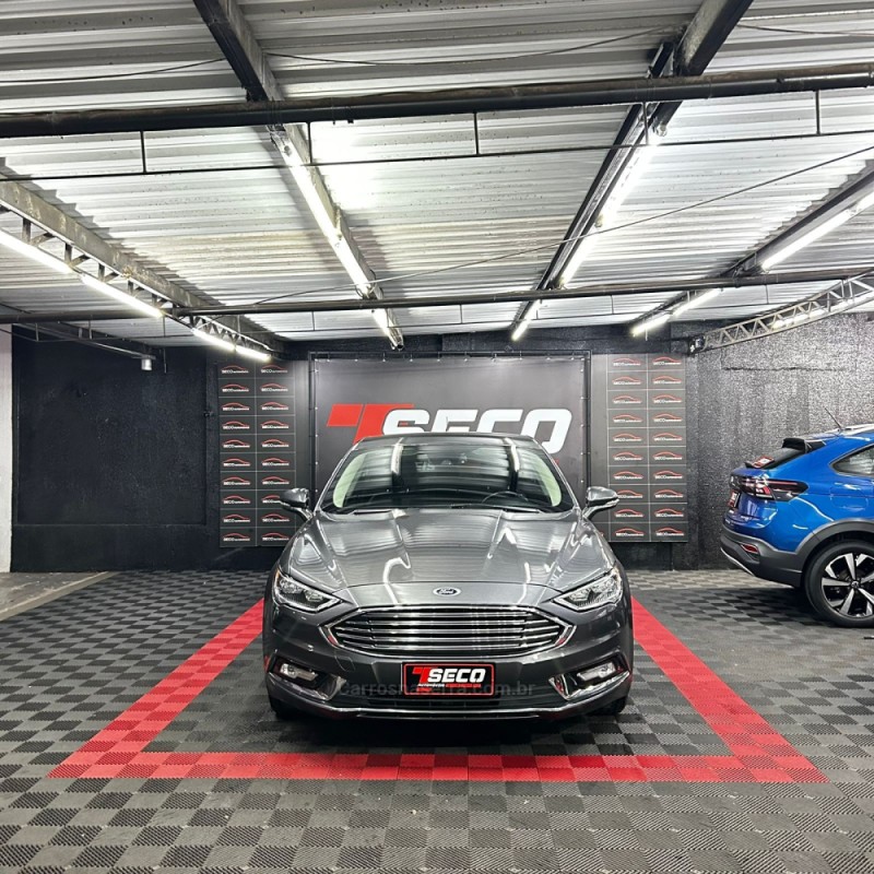 FUSION 2.0 TITANIUM FWD 16V GASOLINA 4P AUTOMÁTICO - 2017 - PASSO FUNDO