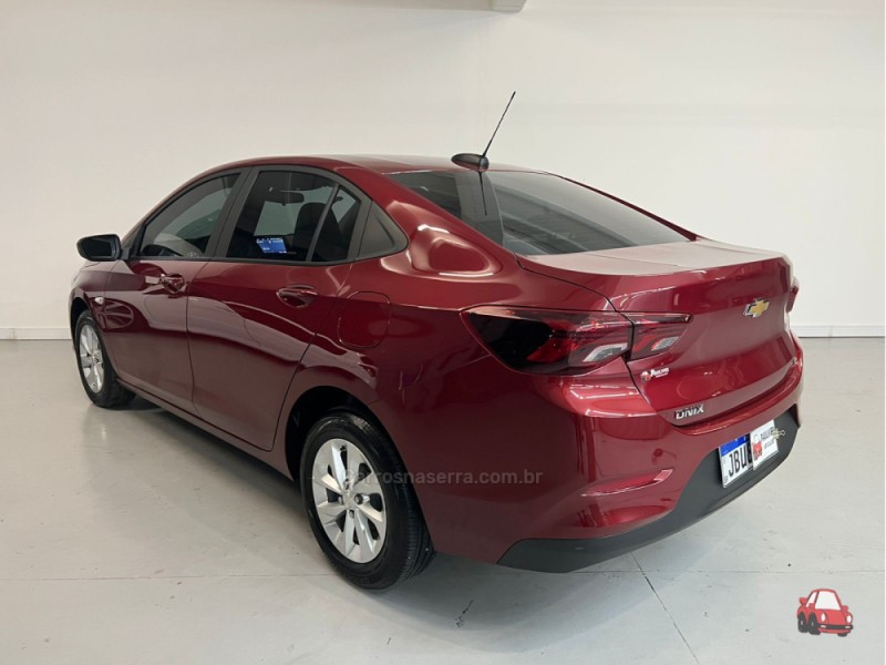 ONIX 1.0 SEDAN PLUS LT 12V FLEX 4P MANUAL - 2023 - CAXIAS DO SUL