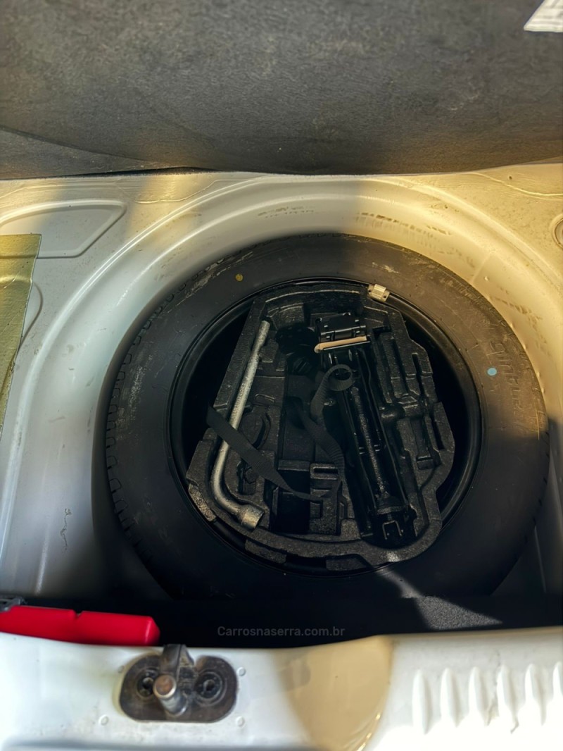 FOX 1.6 MI EXTREME 8V FLEX 4P MANUAL - 2018 - LAJEADO