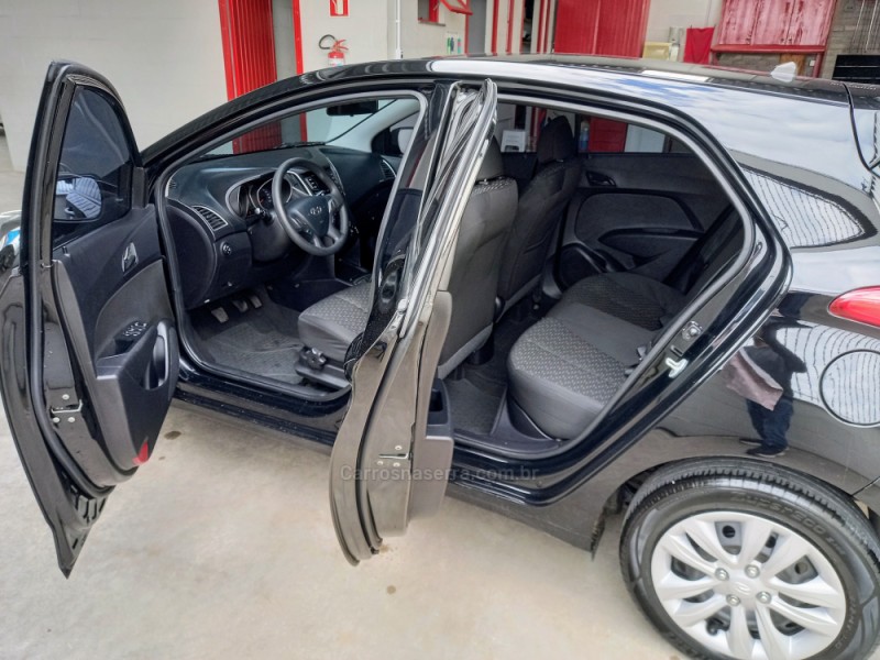 HB20 1.0 COMFORT PLUS 12V FLEX 4P MANUAL - 2017 - CAXIAS DO SUL