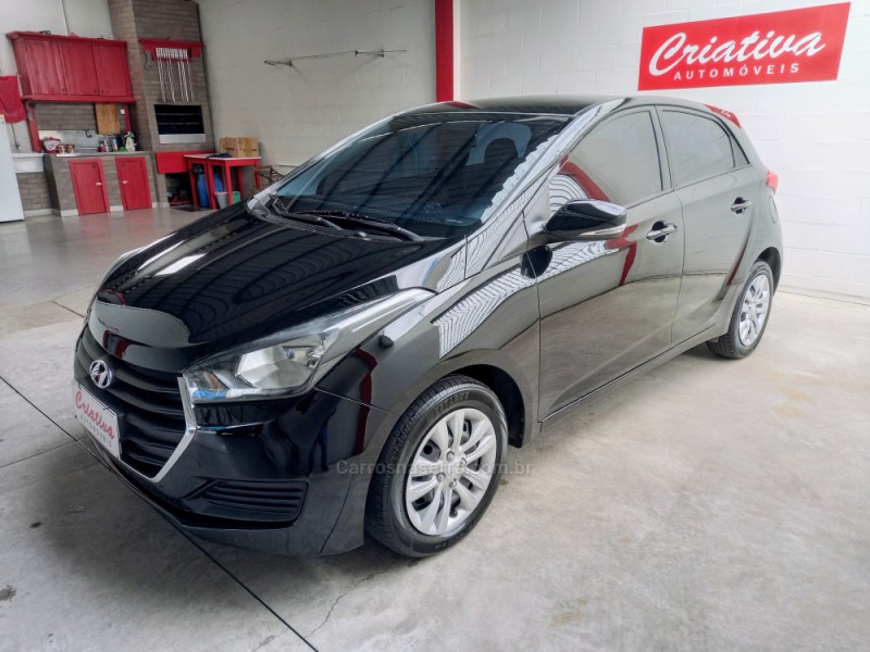 HB20 1.0 COMFORT PLUS 12V FLEX 4P MANUAL - 2017 - CAXIAS DO SUL