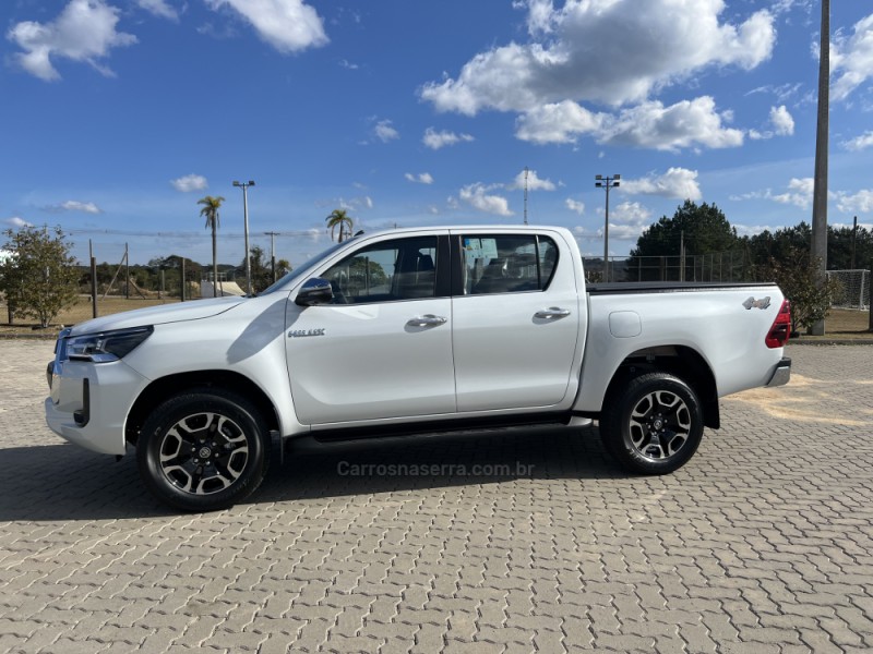 HILUX 2.8 SRX 4X4 CD 16V DIESEL 4P AUTOMÁTICO - 2025 - ANTôNIO PRADO