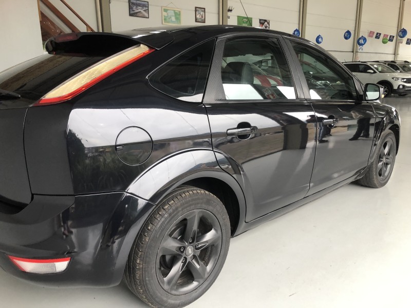 FOCUS 1.6 SE PLUS 16V FLEX 4P MANUAL - 2011 - VALE REAL
