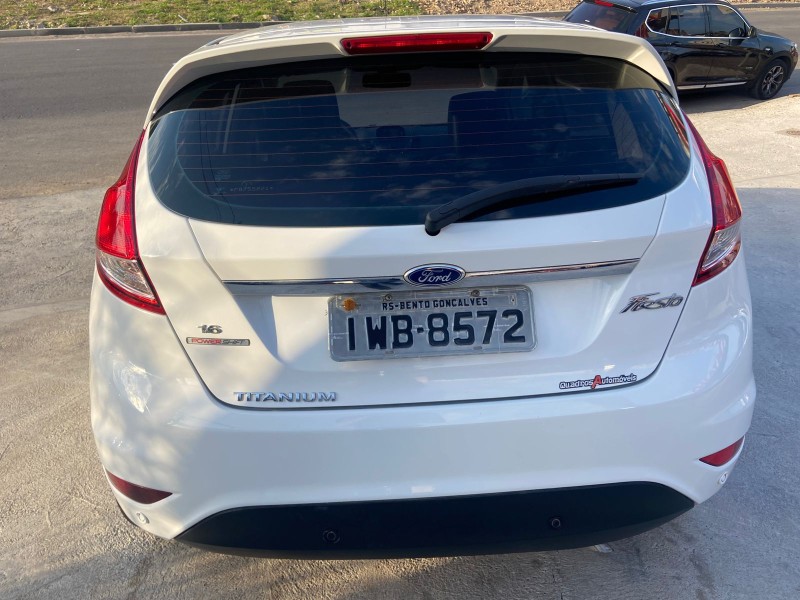 FIESTA 1.6 TITANIUM HATCH 16V FLEX 4P AUTOMÁTICO - 2015 - CAXIAS DO SUL