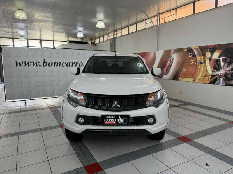 L200 TRITON 2.4 OUTDOOR GLX 4X4 CD 16V DIESEL 4P MANUAL - 2023 - PORTO ALEGRE