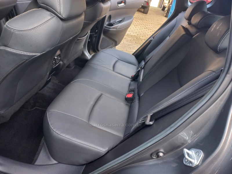 COROLLA 2.0 CROSS XRE 16V FLEX 4P AUTOMÁTICO - 2023 - CAXIAS DO SUL