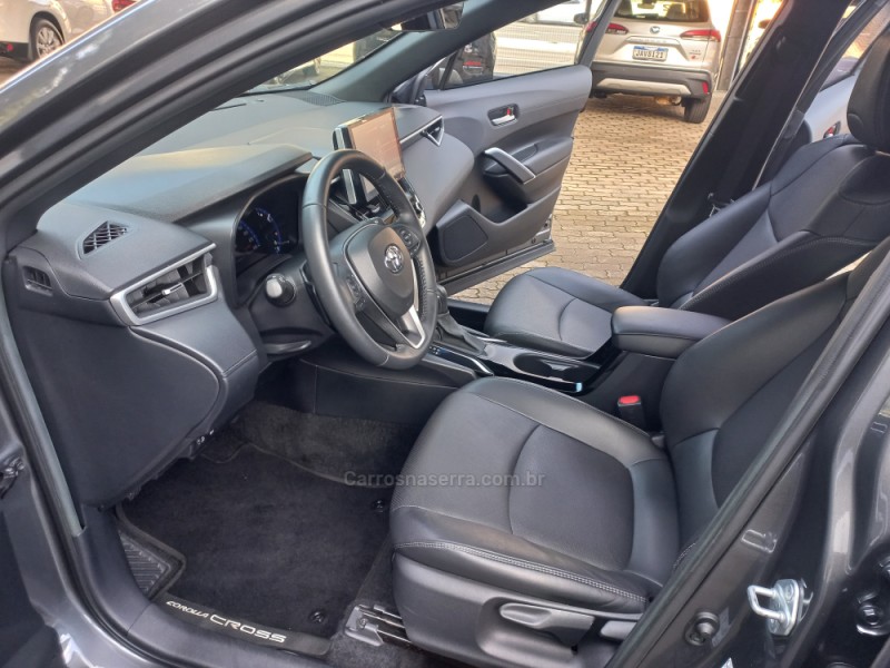 COROLLA 2.0 CROSS XRE 16V FLEX 4P AUTOMÁTICO - 2023 - CAXIAS DO SUL