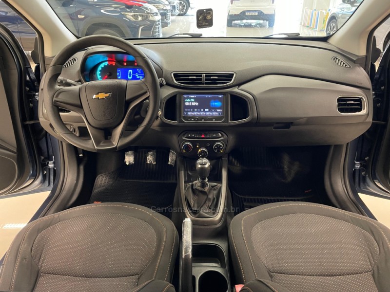 ONIX 1.4 MPFI LTZ 8V FLEX 4P MANUAL - 2014 - VERANóPOLIS