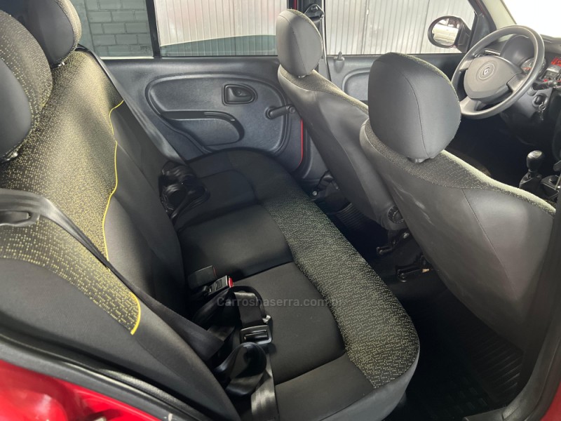CLIO 1.0 EXPRESSION 16V FLEX 4P MANUAL - 2014 - CAXIAS DO SUL
