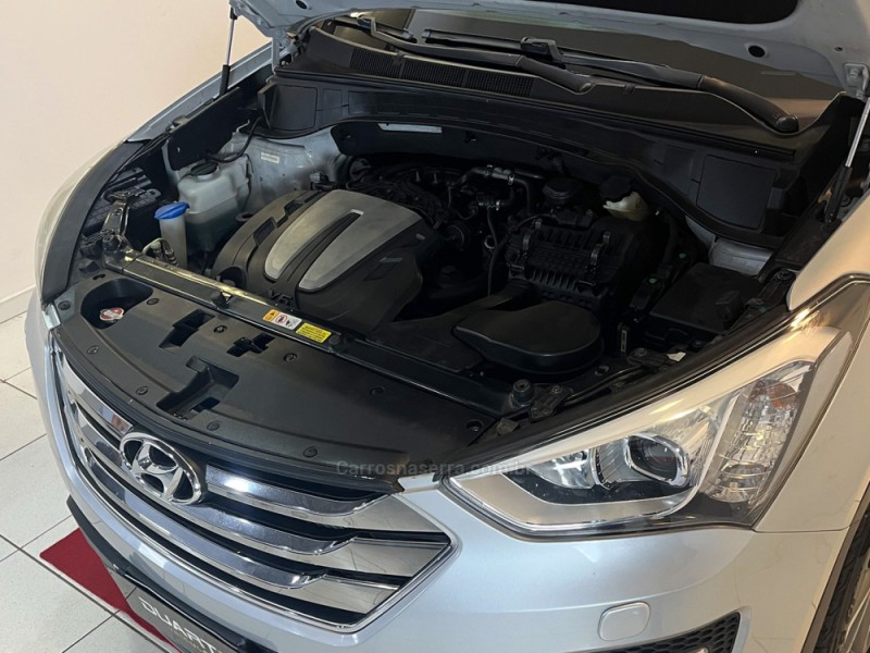 SANTA FÉ 3.3 MPFI 4X4 7 LUGARES V6 270CV GASOLINA 4P AUTOMÁTICO - 2015 - PORTO ALEGRE