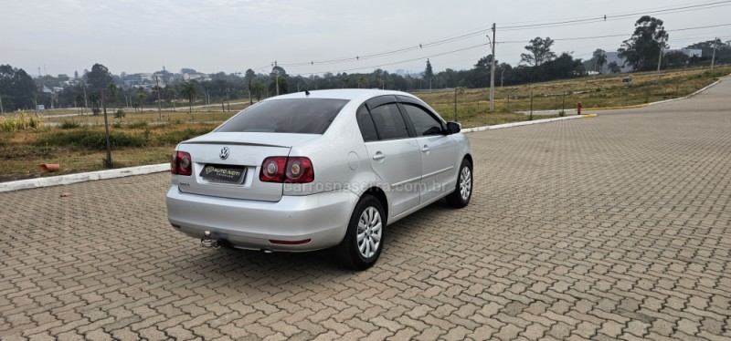 POLO SEDAN 1.6 MI 8V FLEX 4P MANUAL - 2013 - IVOTI