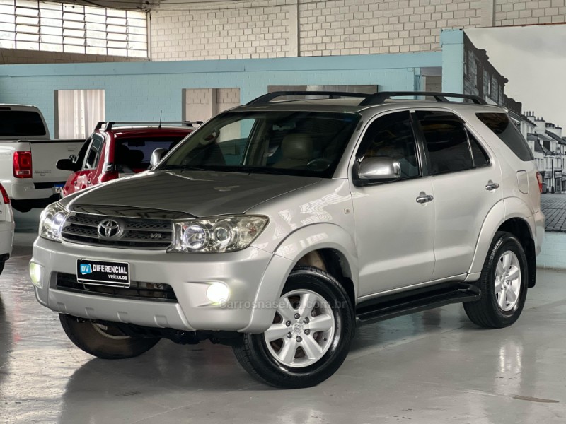 hilux sw4 4.0 srx 4x4 7 lugares v6 24v gasolina 4p automatico 2010 caxias do sul