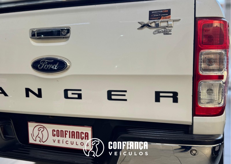 RANGER 3.2 XLT 4X4 CD 20V DIESEL 4P AUTOMÁTICO - 2013 - BENTO GONçALVES