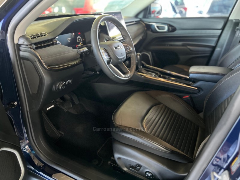 COMMANDER 1.3 LIMITED T270 16V 4X2 TURBO FLEX 4P AUTOMÁTICO - 2022 - CAXIAS DO SUL
