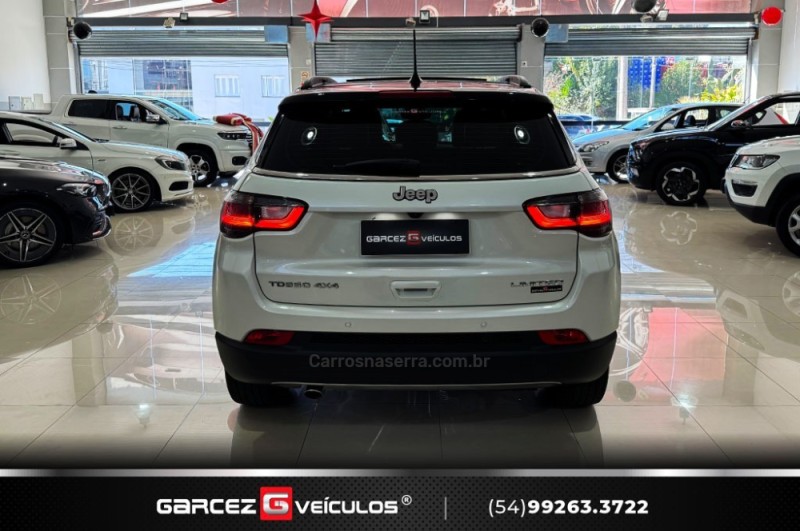 COMPASS 2.0 LIMITED TD350 TURBO DIESEL 4X4 4P AUTOMÁTICO - 2022 - BENTO GONçALVES