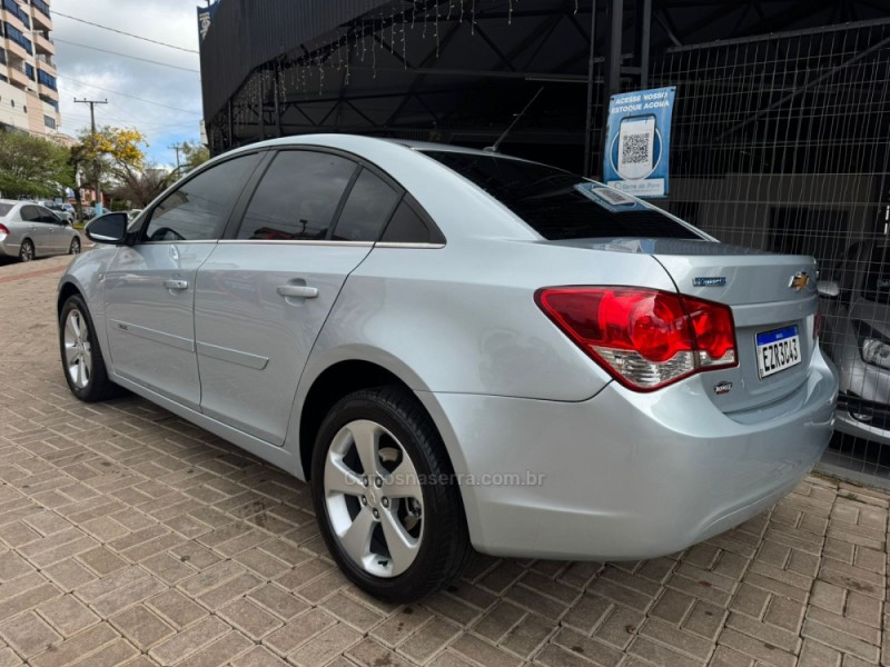 CRUZE 1.8 LT 16V FLEX 4P MANUAL - 2012 - TAPEJARA