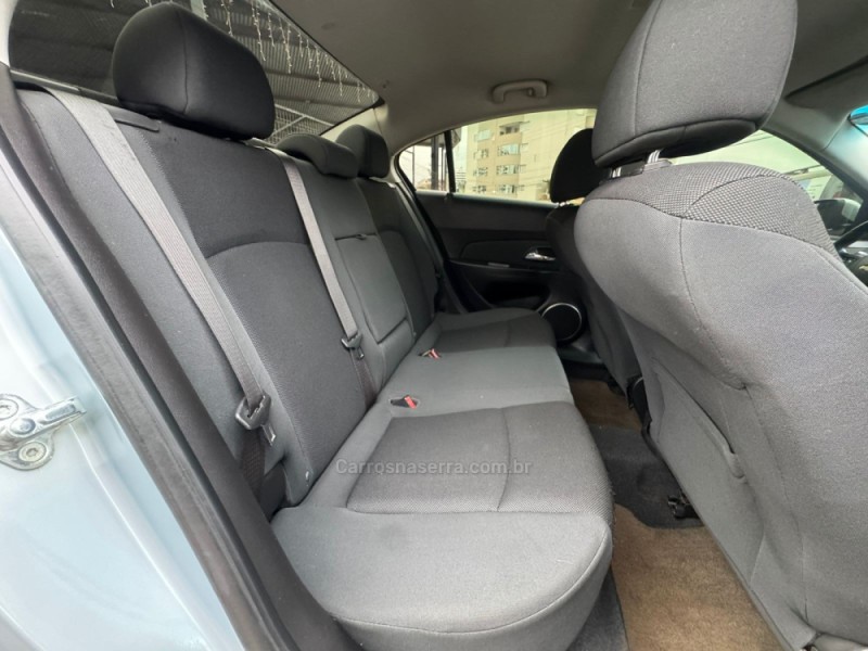 CRUZE 1.8 LT 16V FLEX 4P MANUAL - 2012 - TAPEJARA