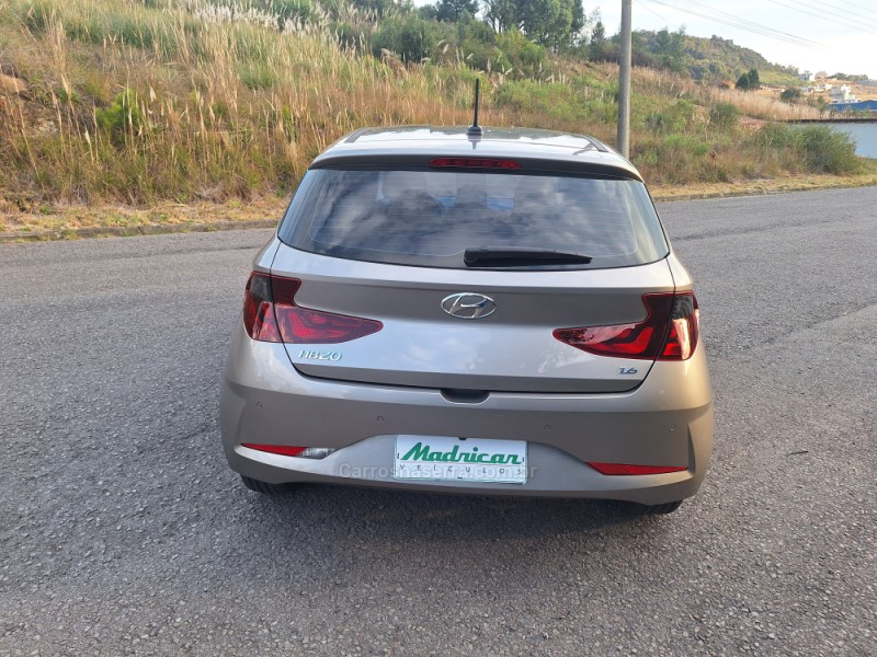 HB20 1.6 VISION 16V FLEX 4P MANUAL - 2022 - FLORES DA CUNHA