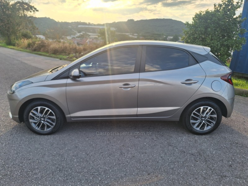 HB20 1.6 VISION 16V FLEX 4P MANUAL - 2022 - FLORES DA CUNHA
