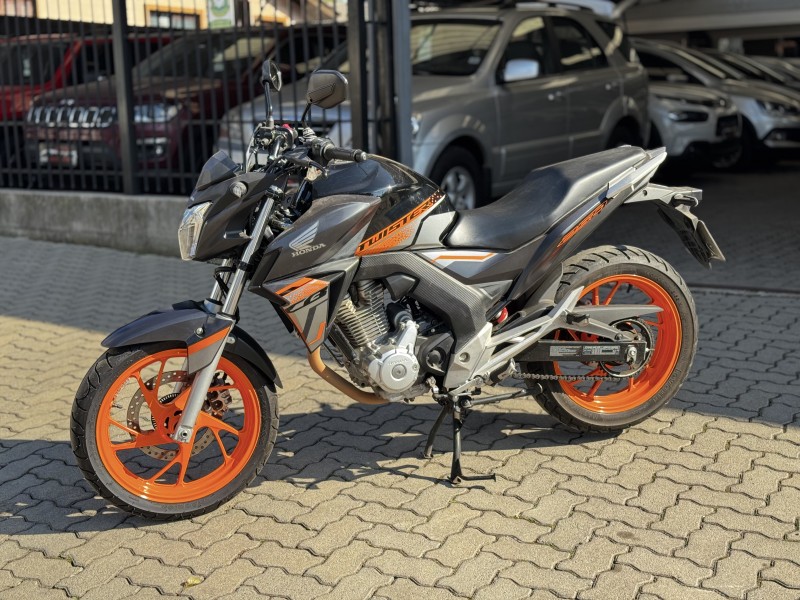 cb 250f twister abs 2021 caxias do sul