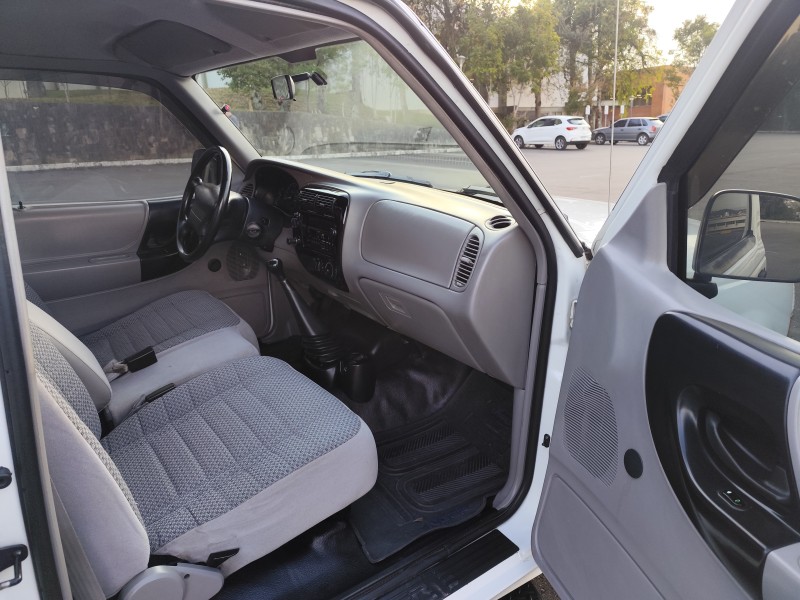 RANGER 2.5 XLT 4X4 CS 8V TURBO INTERCOOLER DIESEL 2P MANUAL - 2000 - CAXIAS DO SUL