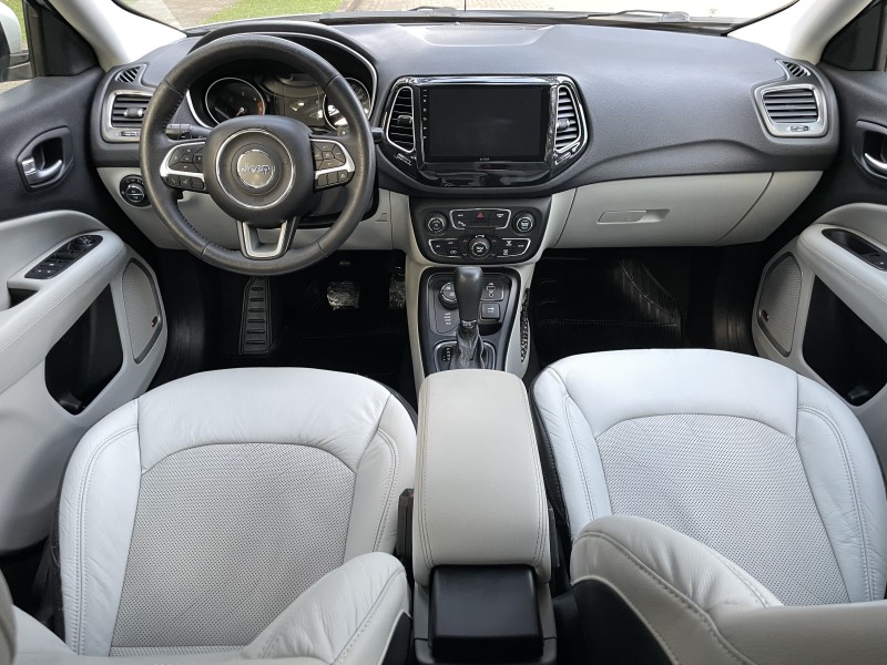 COMPASS 2.0 16V DIESEL LONGITUDE 4X4 AUTOMÁTICO - 2018 - CAXIAS DO SUL