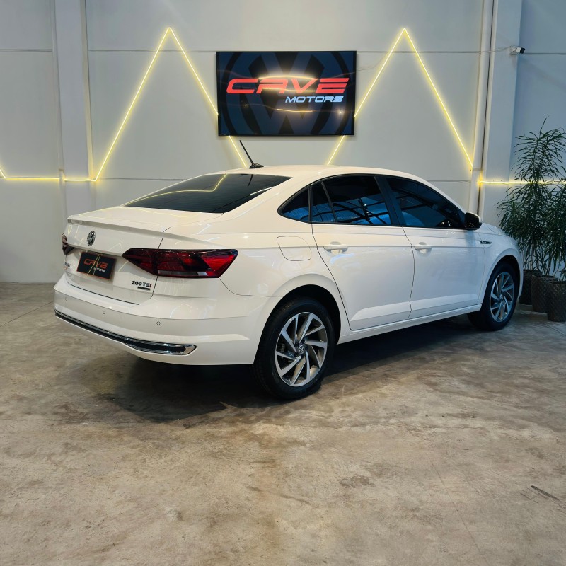 VIRTUS 1.0 200 TSI HIGHLINE AUTOMÁTICO - 2020 - CAXIAS DO SUL
