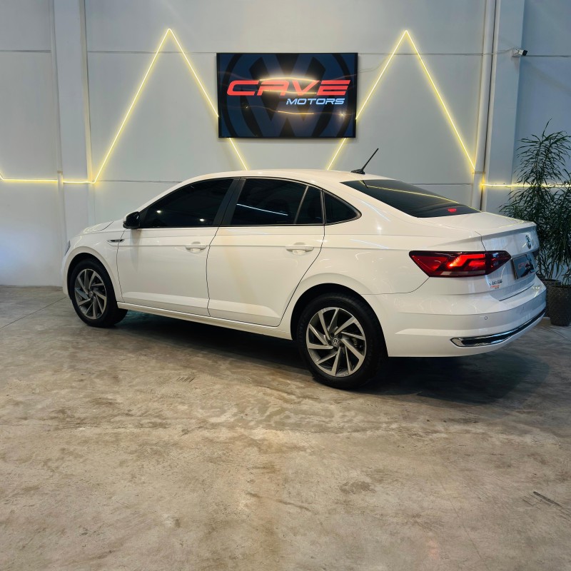 VIRTUS 1.0 200 TSI HIGHLINE AUTOMÁTICO - 2020 - CAXIAS DO SUL