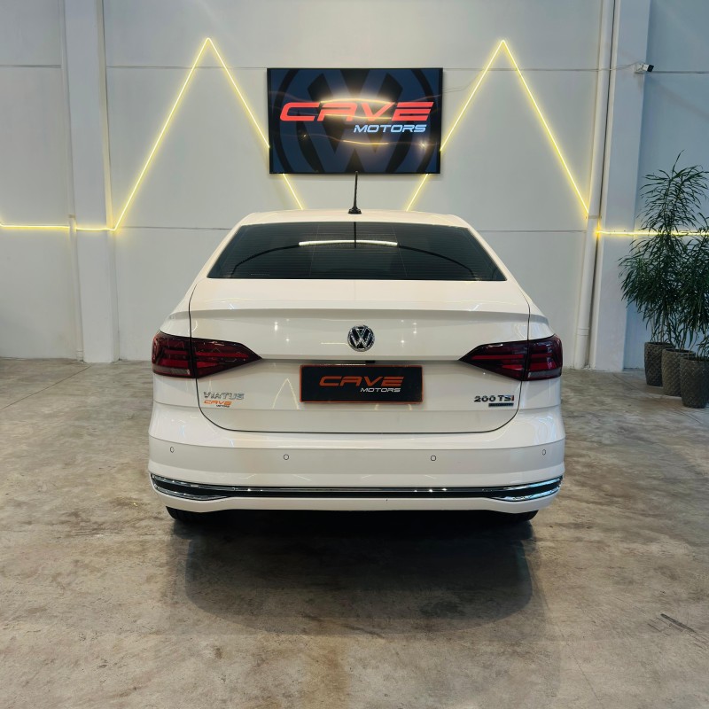 VIRTUS 1.0 200 TSI HIGHLINE AUTOMÁTICO - 2020 - CAXIAS DO SUL