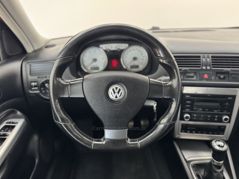 GOLF 1.6 MI SPORTLINE 8V FLEX 4P MANUAL - 2012 - CARLOS BARBOSA