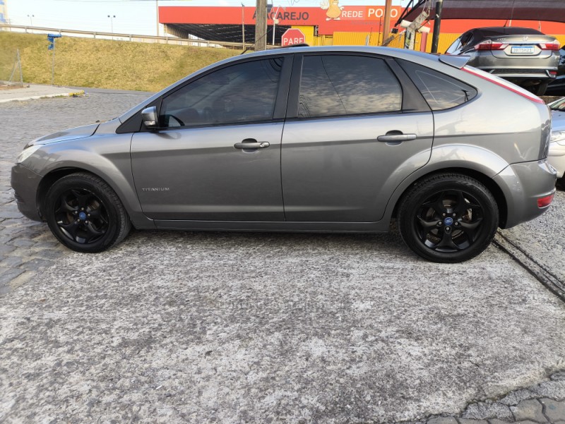 FOCUS 2.0 TITANIUM 16V FLEX 4P AUTOMÁTICO - 2012 - FARROUPILHA