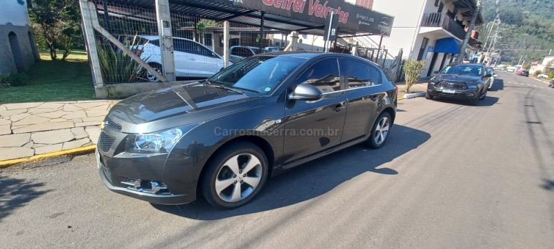CRUZE 1.8 LT SPORT6 16V FLEX 4P AUTOMÁTICO - 2013 - PICADA CAFé