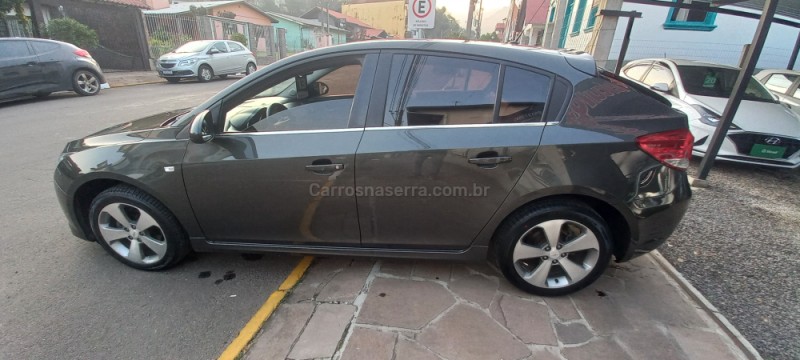 CRUZE 1.8 LT SPORT6 16V FLEX 4P AUTOMÁTICO - 2013 - PICADA CAFé