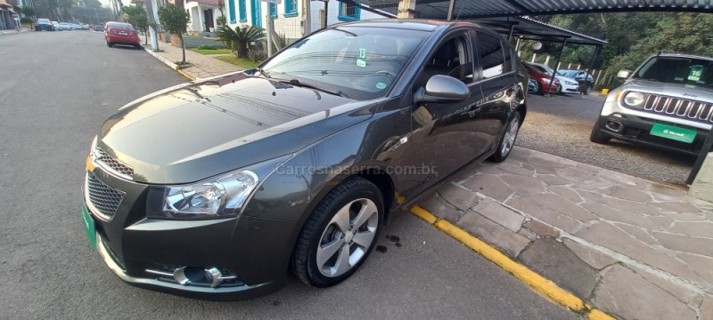 CRUZE 1.8 LT SPORT6 16V FLEX 4P AUTOMÁTICO - 2013 - PICADA CAFé