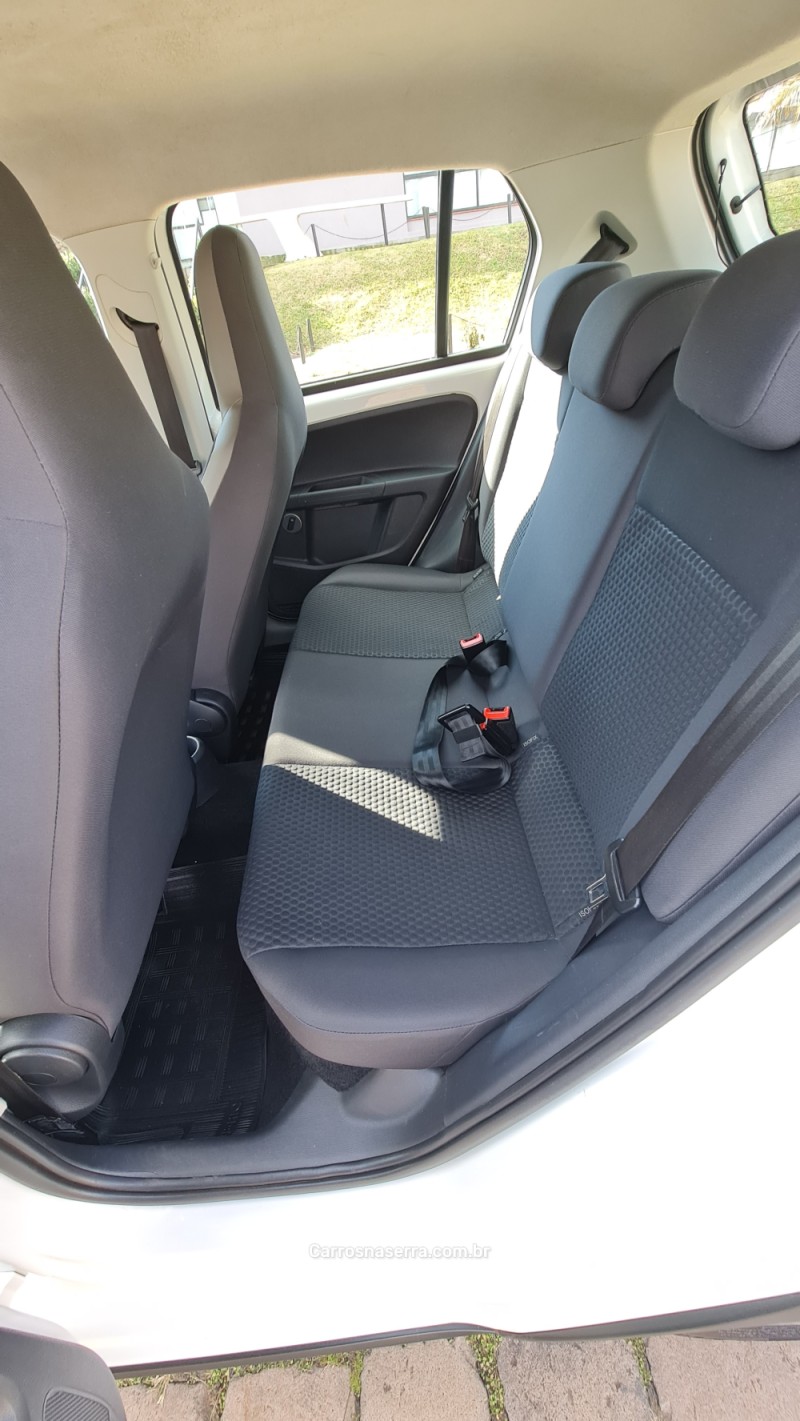 UP 1.0 TSI CROSS 12V FLEX 4P MANUAL - 2017 - LAGOA VERMELHA