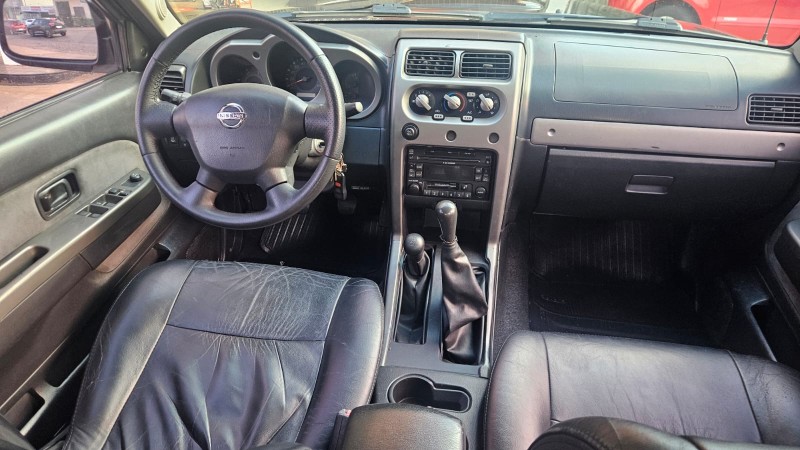 XTERRA 2.8 SE 4X4 8V TURBO INTERCOOLER DIESEL 4P MANUAL - 2005 - CAXIAS DO SUL