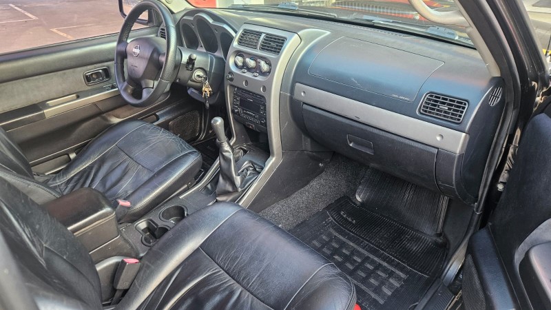 XTERRA 2.8 SE 4X4 8V TURBO INTERCOOLER DIESEL 4P MANUAL - 2005 - CAXIAS DO SUL