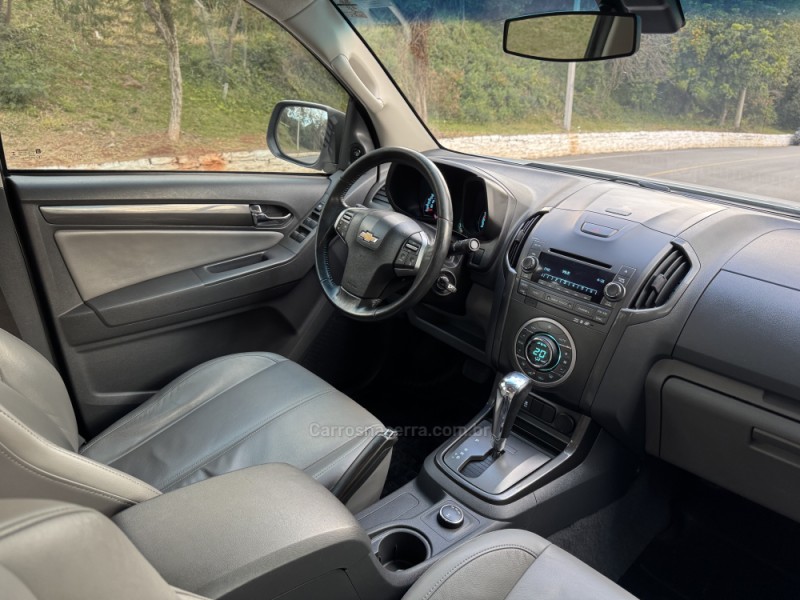 S10 2.8 LTZ 4X4 CD 16V TURBO DIESEL 4P AUTOMÁTICO - 2013 - NOVA ARAçá