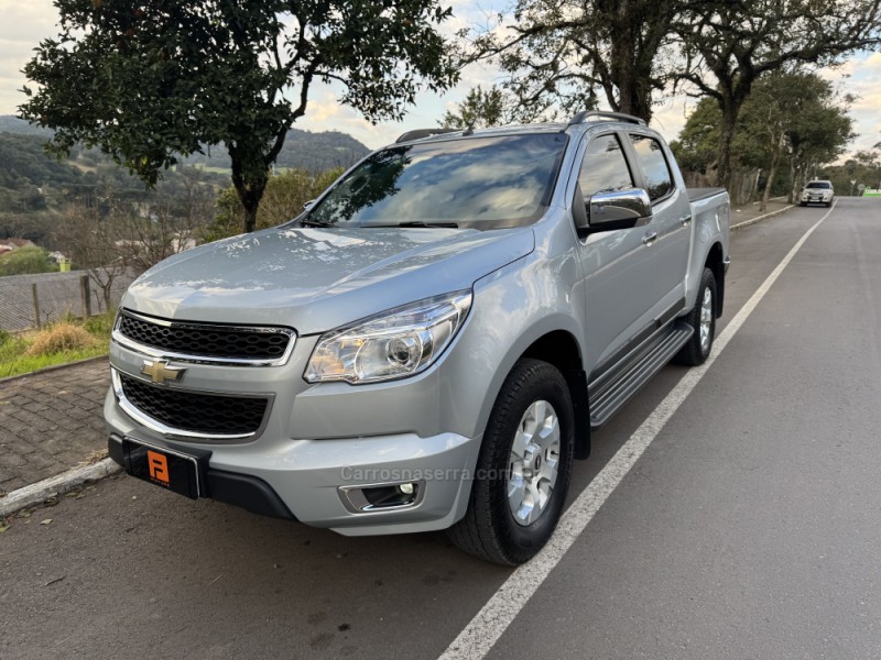S10 2.8 LTZ 4X4 CD 16V TURBO DIESEL 4P AUTOMÁTICO - 2013 - NOVA ARAçá