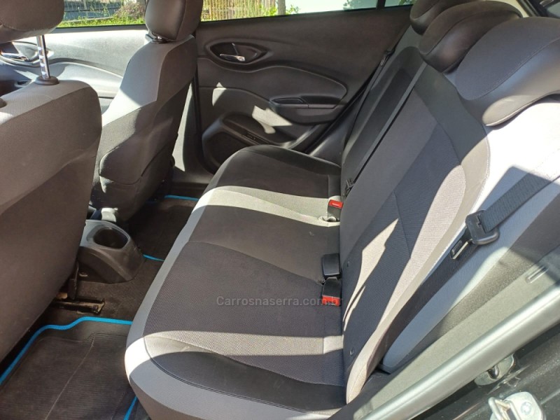 ONIX 1.4 MPFI ACTIV 8V FLEX 4P MANUAL - 2019 - PASSO FUNDO