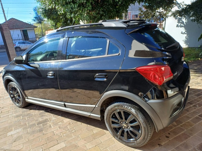 ONIX 1.4 MPFI ACTIV 8V FLEX 4P MANUAL - 2019 - PASSO FUNDO